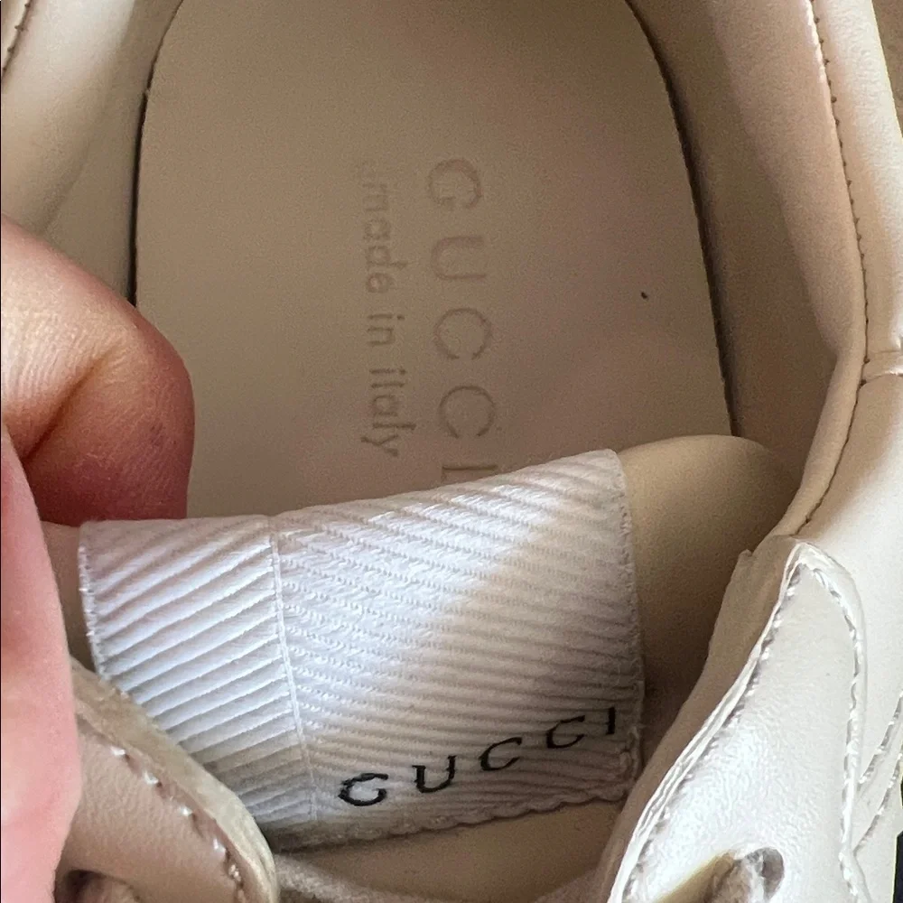 Gucci men’s Rhyton sneaker size 7 - Picture 13 of 13